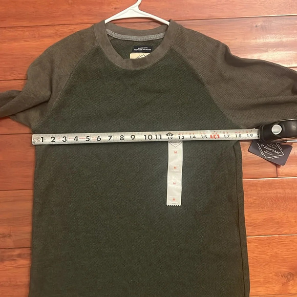 NWT St. John Waffle Knit Long Sleeve Crewneck - Picture 5 of 7